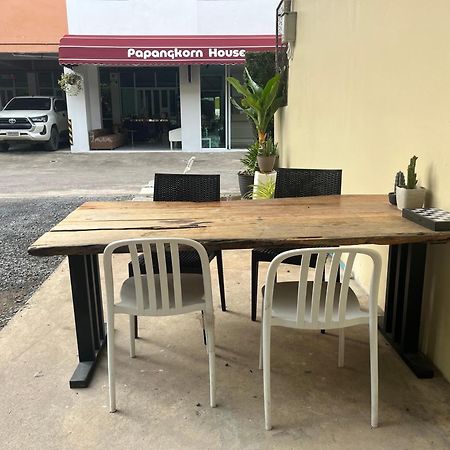 Hotel Papangkorn House Surat Thani Esterno foto